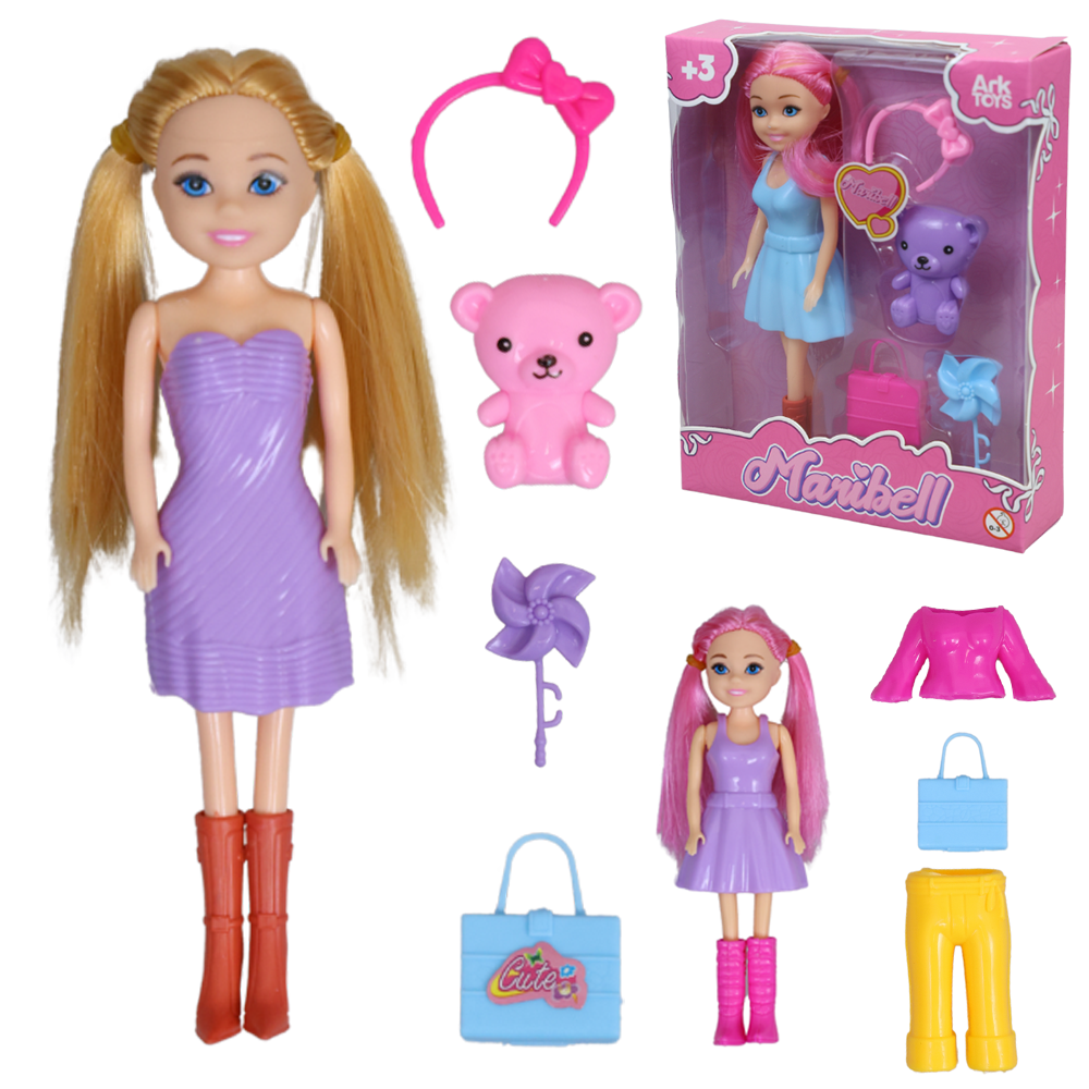 BONECA MARIBELL TROCA ROUPA DE PLASTICO COM BOLSA 4 PECAS
