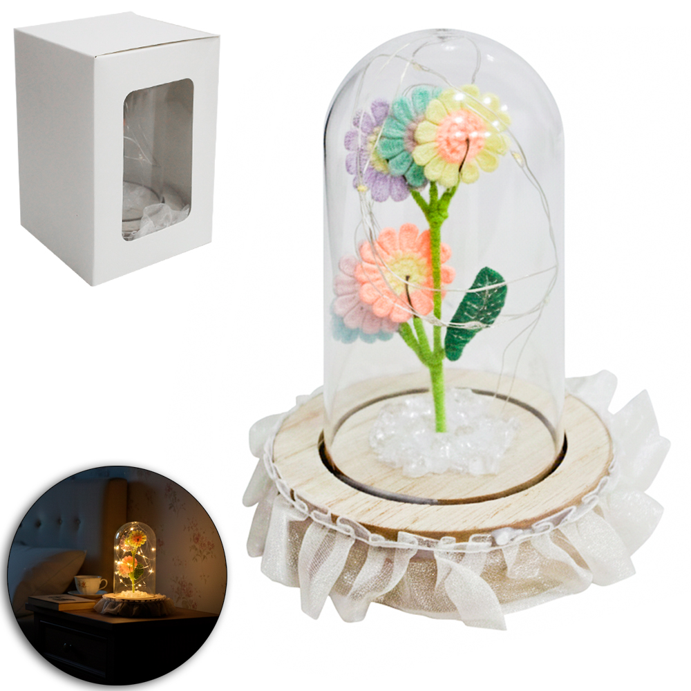 ENFEITE CUPULA COM FLOR ARTIFICIAL GIRASSOL DE CROCHE + MICRO LED E BASE MADEIRA MDF A BATERIA 14X10CM DE Ø
