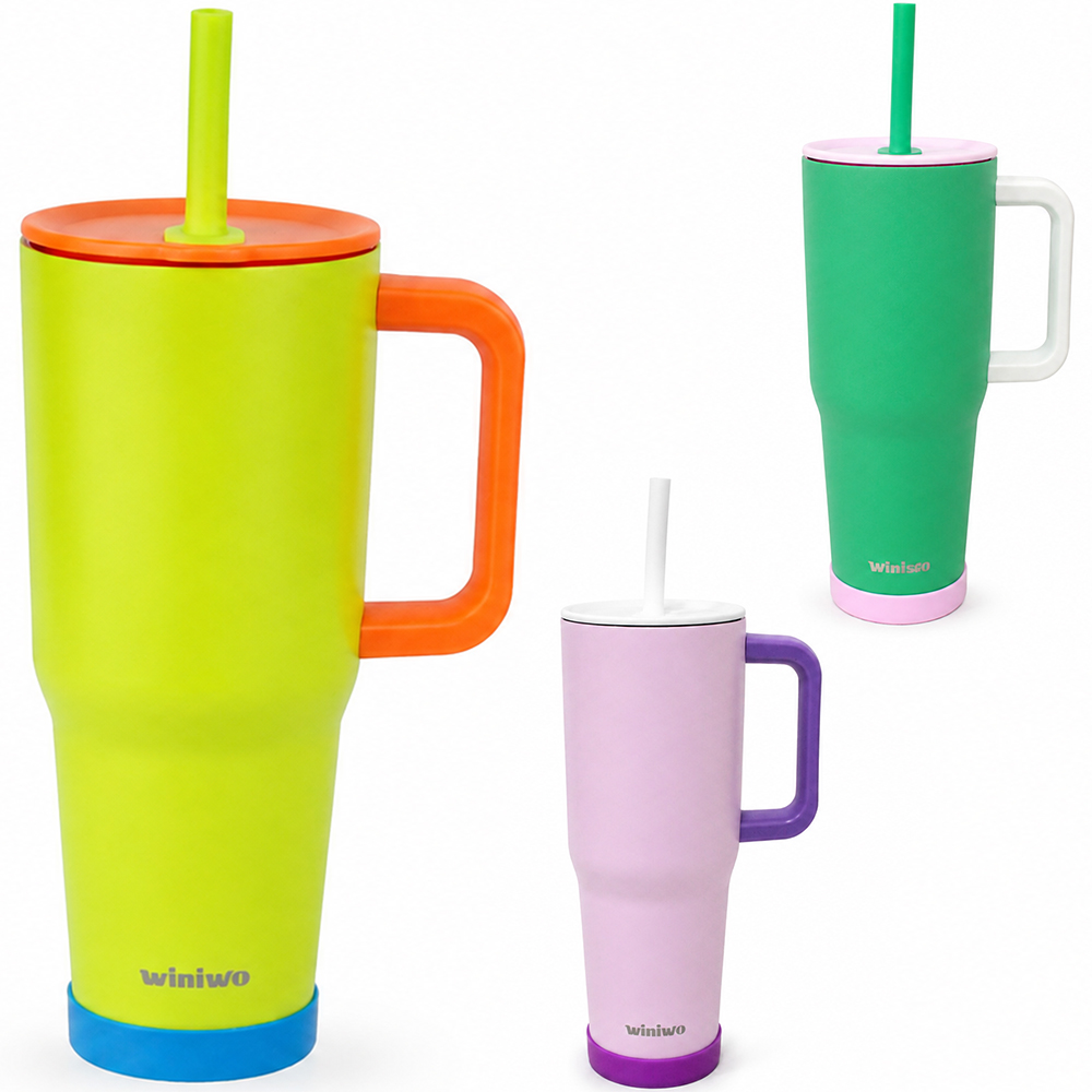 CANECA GARRAFA TERMICA DE INOX COM PAREDE DUPLA + CANUDO + BASE DE SILICONE E TAMPA 1250ML